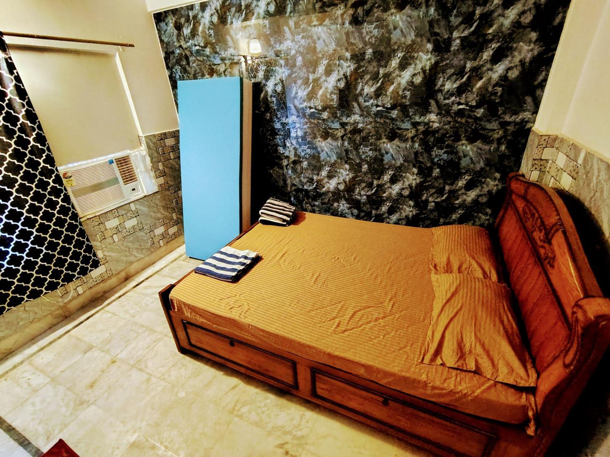 Nirman Beach Homestay Пури Экстерьер фото