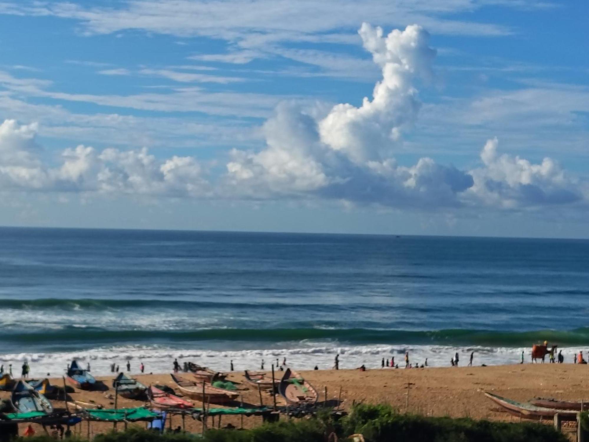 Nirman Beach Homestay Пури Экстерьер фото