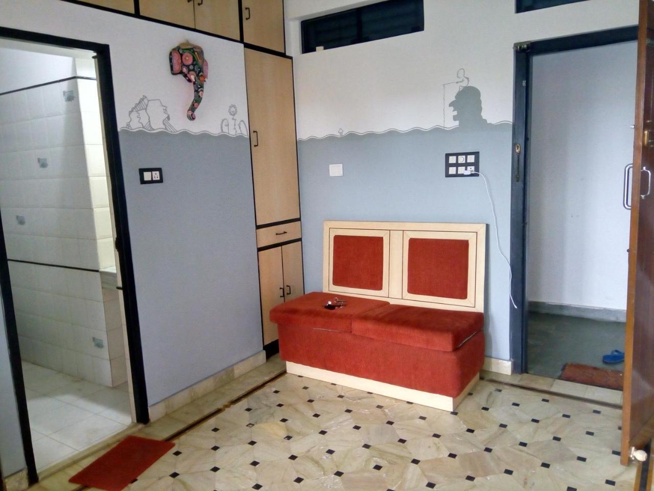 Nirman Beach Homestay Пури Экстерьер фото