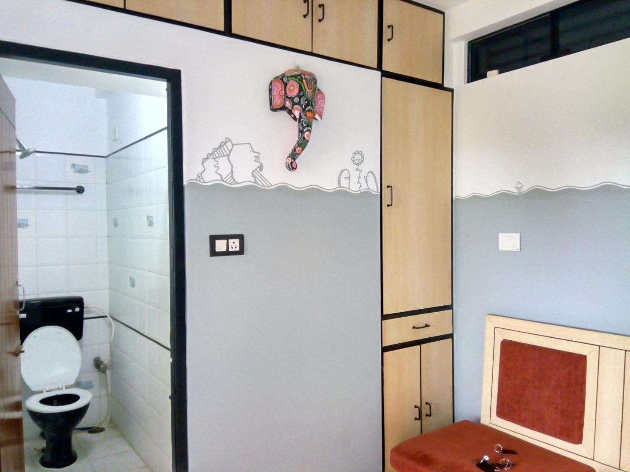 Nirman Beach Homestay Пури Экстерьер фото