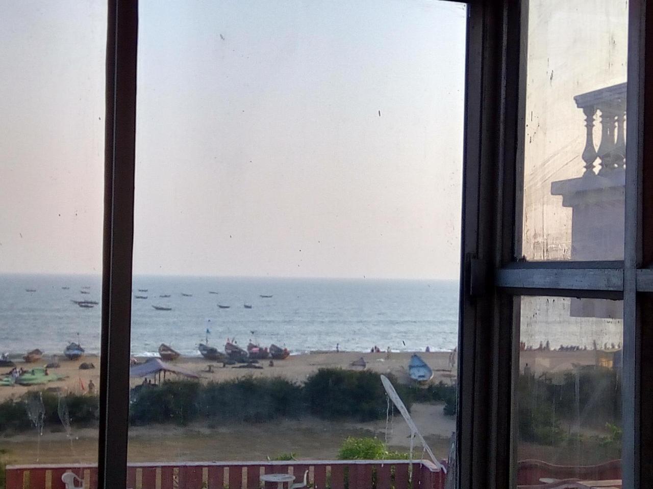 Nirman Beach Homestay Пури Экстерьер фото
