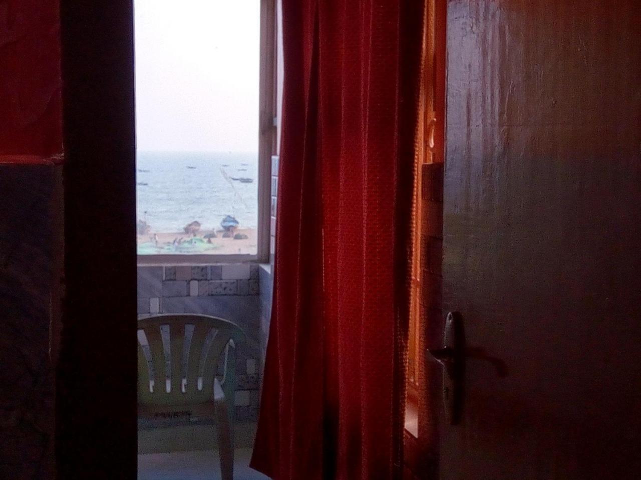Nirman Beach Homestay Пури Экстерьер фото