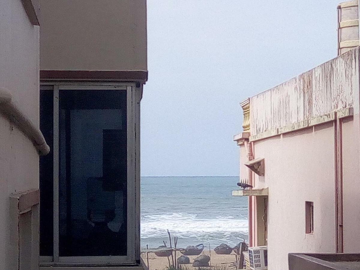 Nirman Beach Homestay Пури Номер фото