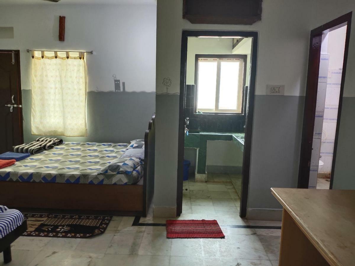 Nirman Beach Homestay Пури Экстерьер фото